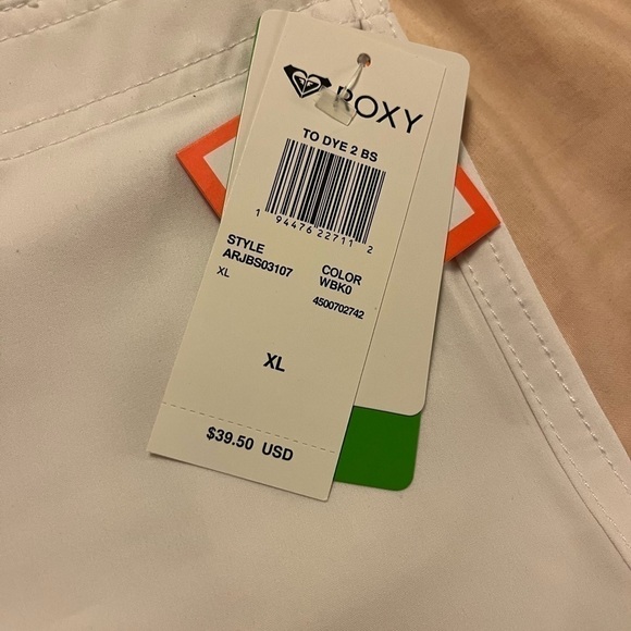 Roxy Women's To Dye 2” Boardshorts - Picture 4 of 6